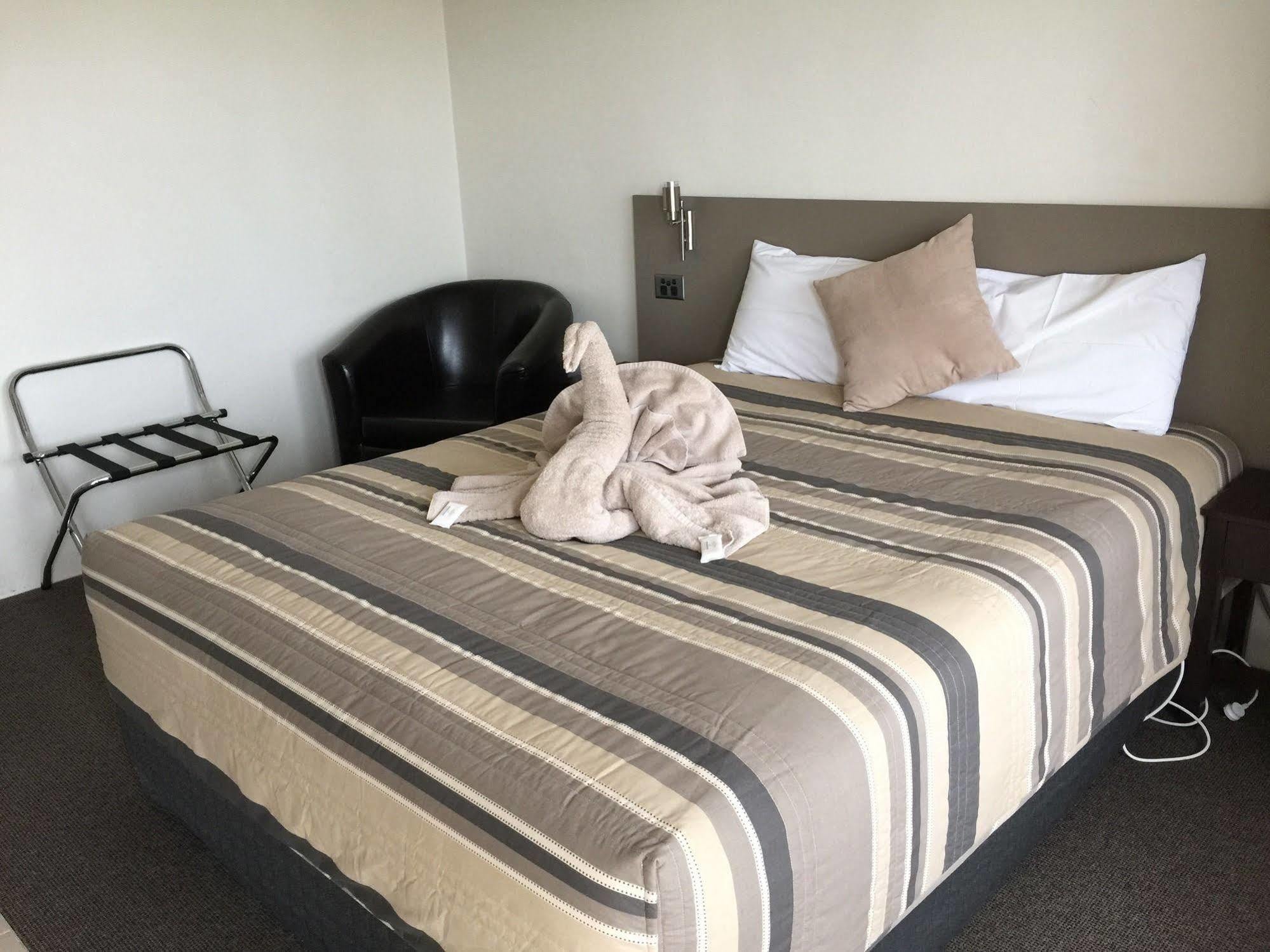 Centrepoint Motel Dubbo Ngoại thất bức ảnh
