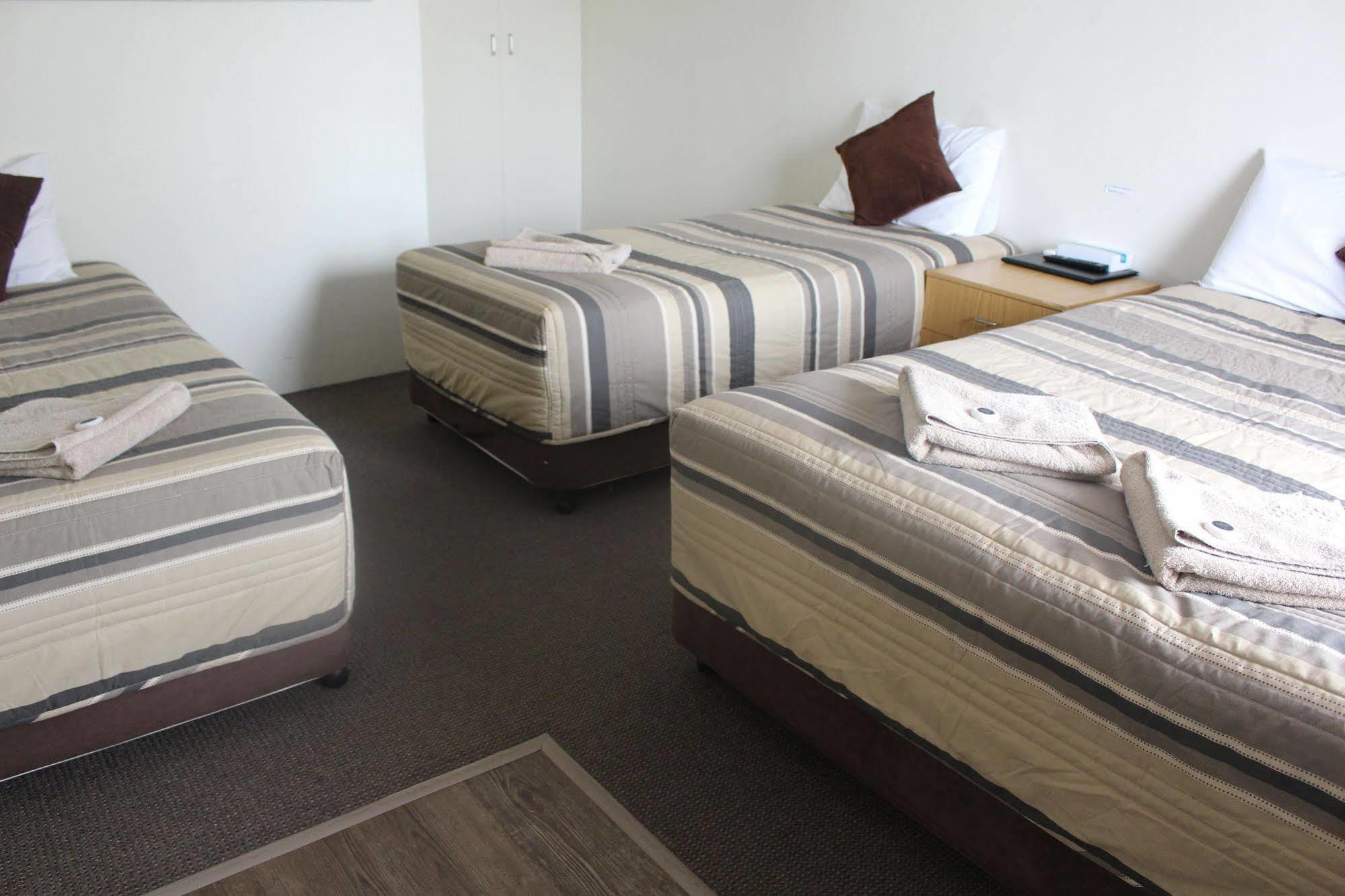 Centrepoint Motel Dubbo Ngoại thất bức ảnh