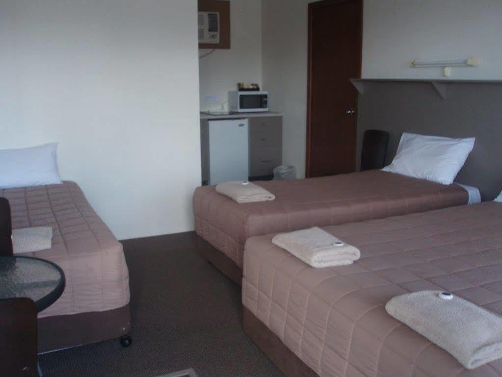 Centrepoint Motel Dubbo Ngoại thất bức ảnh