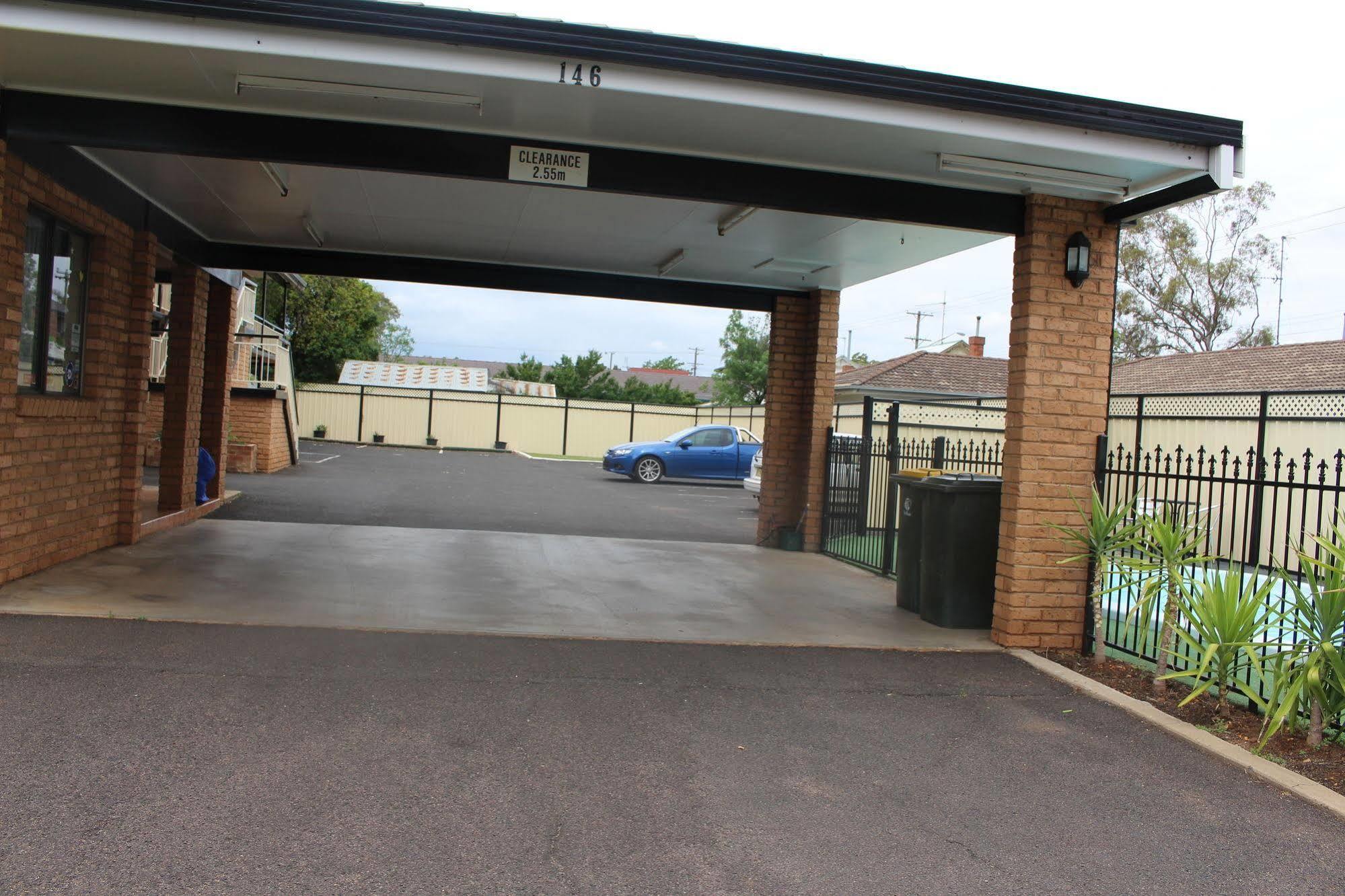 Centrepoint Motel Dubbo Ngoại thất bức ảnh