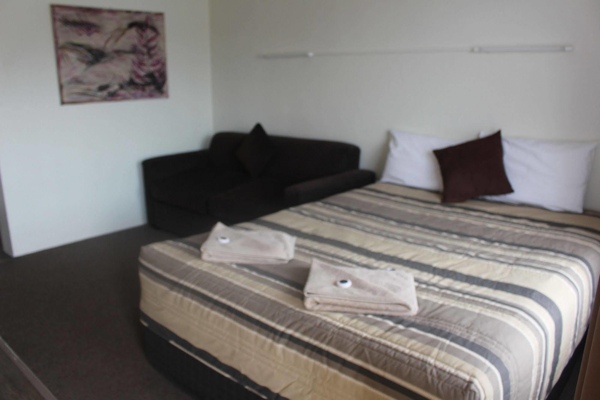 Centrepoint Motel Dubbo Ngoại thất bức ảnh