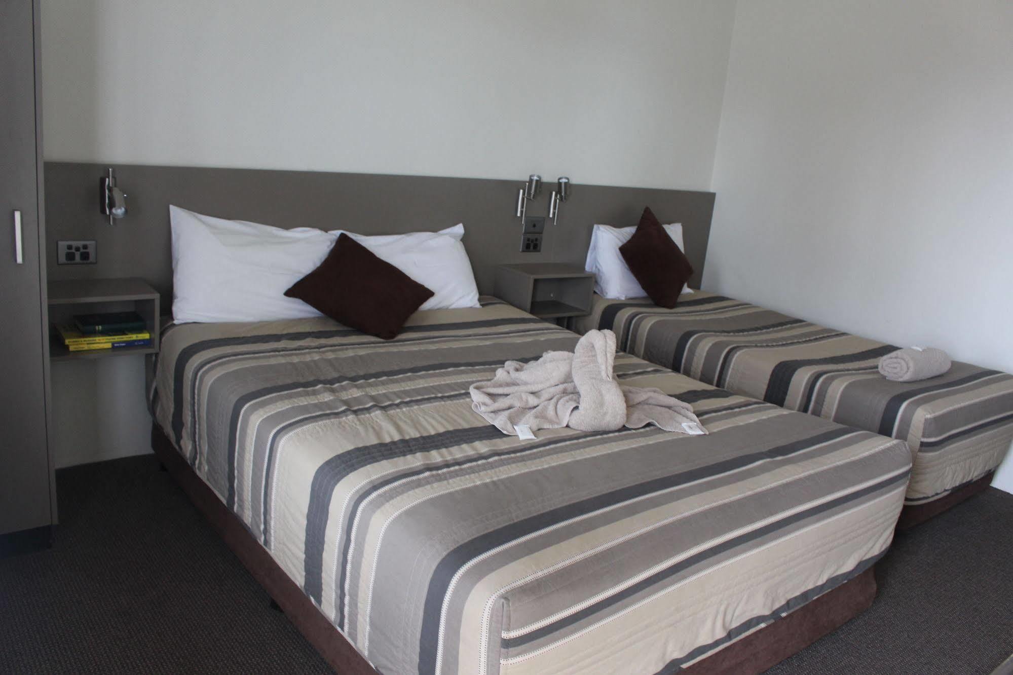 Centrepoint Motel Dubbo Ngoại thất bức ảnh