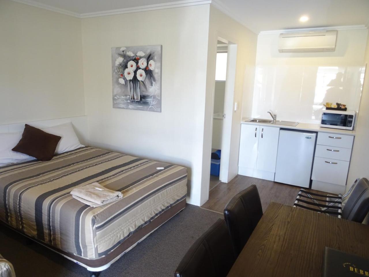 Centrepoint Motel Dubbo Ngoại thất bức ảnh